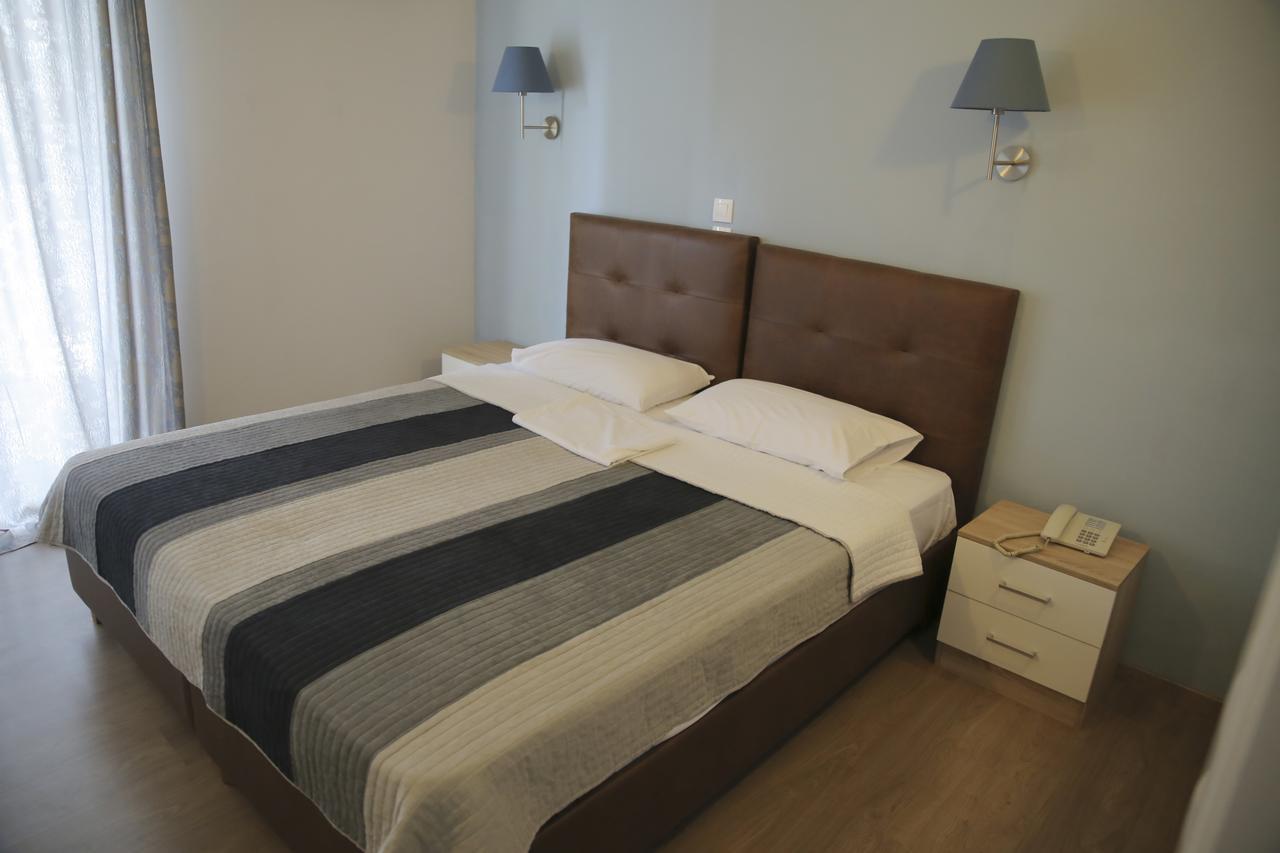Hotel Anesi Athens Exterior photo